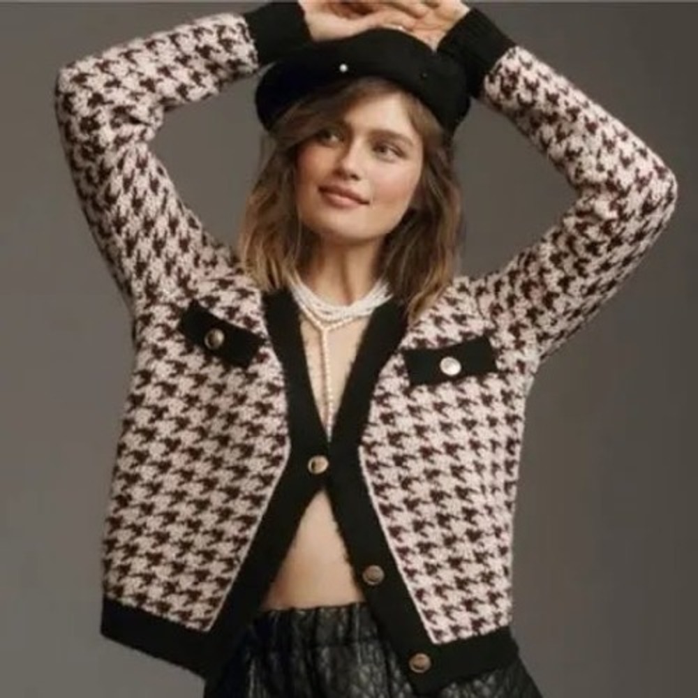 Anthropologie Maeve Houndstooth Cardigan Sweater in Maroon and Black Size Small